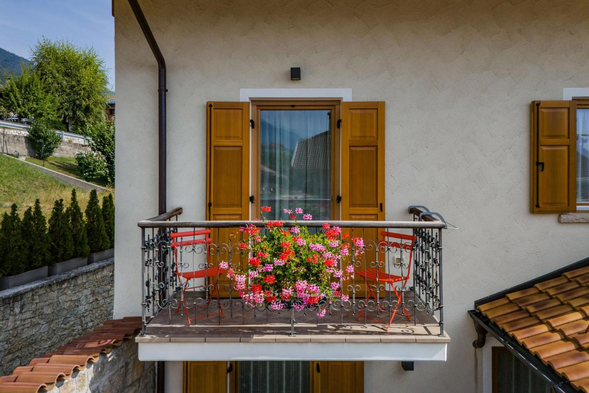 Horse House Bed & Breakfast Romallo Bagian luar foto