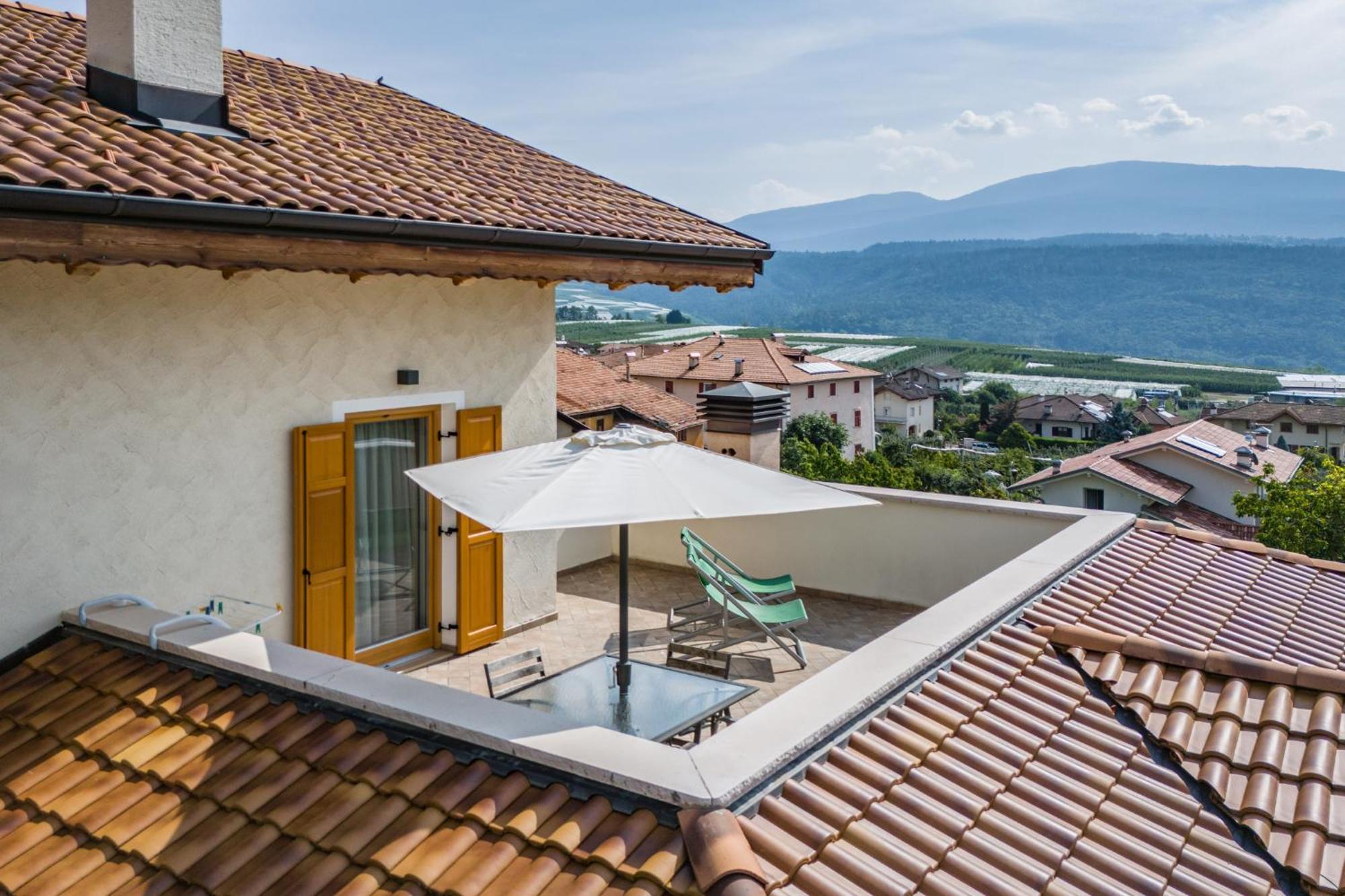 Horse House Bed & Breakfast Romallo Bagian luar foto